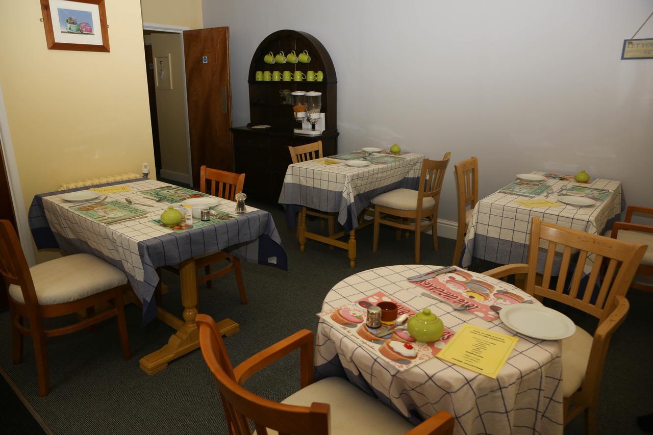 אילפרקומב Sandpiper Inn B&B And Pub מראה חיצוני תמונה
